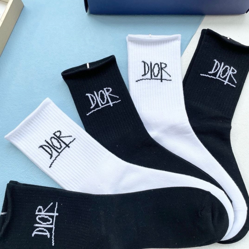 DIOR